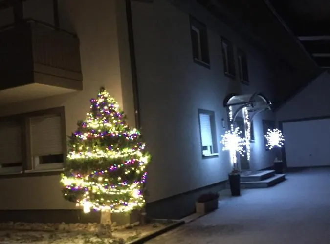 アパート Appartementhaus Badria *